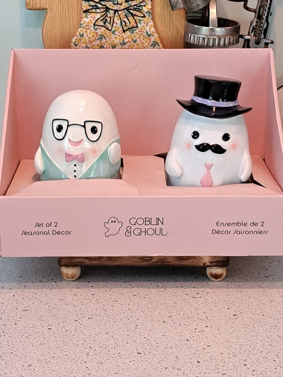 Goblin & Ghouls Other - Goblin & Ghoul Ceramic Ghost  Figure Wedding Set, Mr & Mr